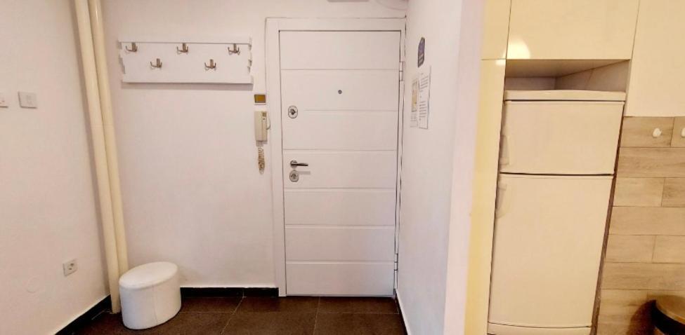 High White Apartments Belgrad Zimmer foto